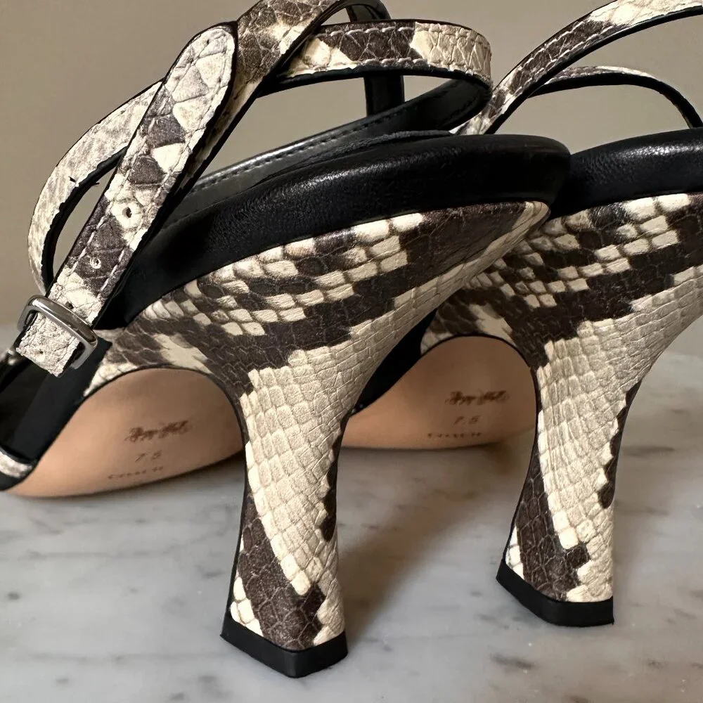 COACH | Grey Snakeskin Sculpted C Kitten Heels  with Square Toe  7.5- Elegant - Picture 11 of 13